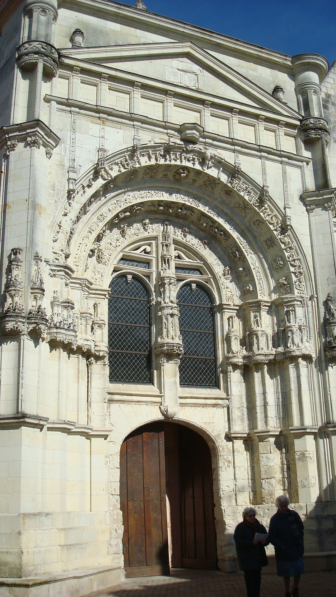 Eglise Saint Pierre du Marché 25